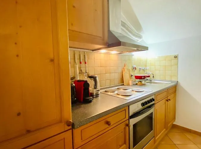 Mit Bergblick Kostenloser Parkplatz, Wlan, Tv, Einbaukueche * Рупольдинг
