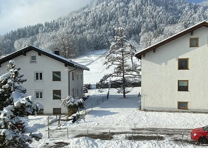 Mit Bergblick Kostenloser Parkplatz, Wlan, Tv, Einbaukueche Рупольдинг