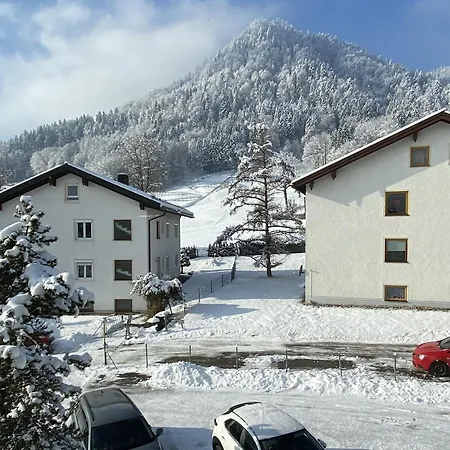 Mit Bergblick Kostenloser Parkplatz, Wlan, Tv, Einbaukueche ルーポルディング