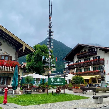 Apartman Mit Bergblick Kostenloser Parkplatz, Wlan, Tv, Einbaukueche